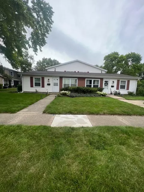 7601 Bristol Ln #A, Hanover Park, IL 60133