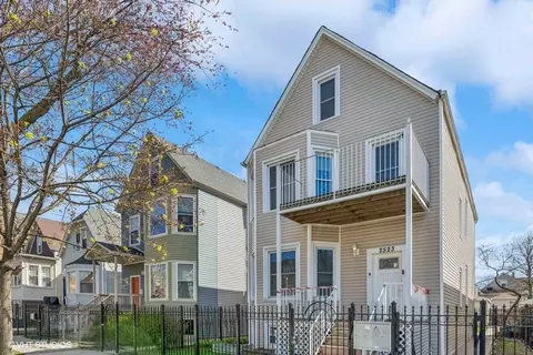 2523 N Hamlin Ave, Chicago, IL 60647