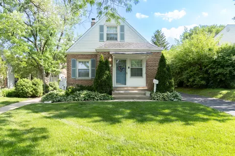 277 E Golf Rd, Des Plaines, IL 60016