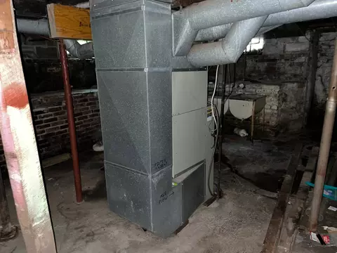 Other - 613 S Darst St, Eureka, IL 61530 photo 5 of 6