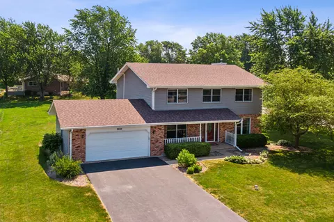 2690 Farm View Rd, New Lenox, IL 60451