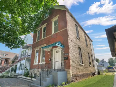 5122 S Campbell Ave, Chicago, IL 60632