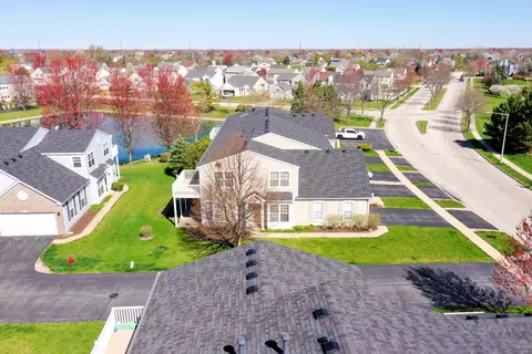Exterior - 1503 Westhampton Dr, Plainfield, IL 60586 photo 8 of 10
