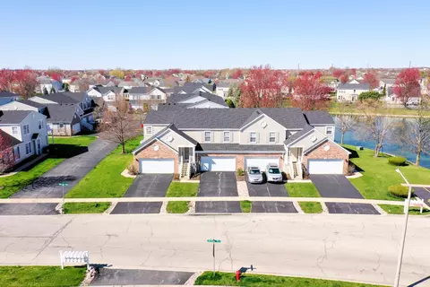 Exterior - 1503 Westhampton Dr, Plainfield, IL 60586 photo 3 of 10