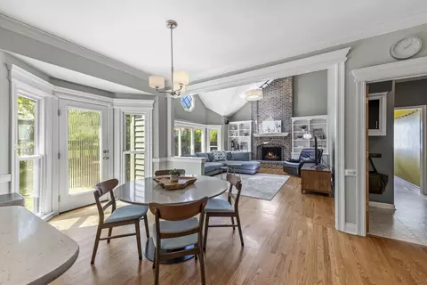 Dining - 1526 Maria Ct, Wheaton, IL 60187 photo 1 of 2