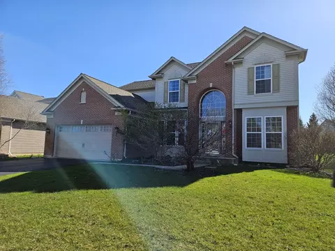 511 Tuscany Dr, Algonquin, IL 60102