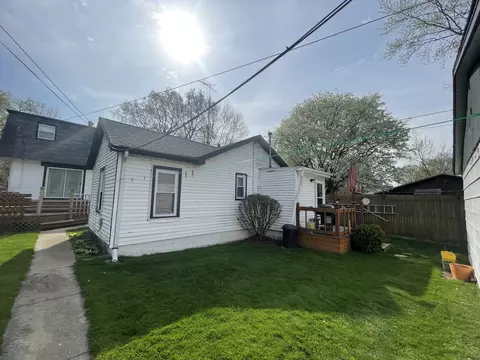 Exterior - 445 S Winfield Ave, Kankakee, IL 60901 photo 9 of 11