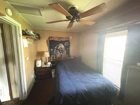 Bedroom - 445 S Winfield Ave, Kankakee, IL 60901 photo 1 of 2