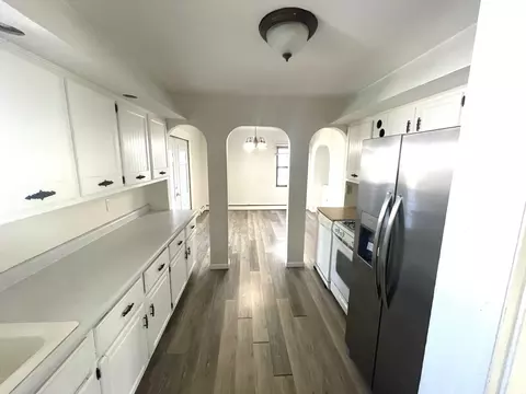 Kitchen - 445 S Winfield Ave, Kankakee, IL 60901 photo 2 of 5