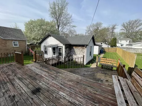 Exterior - 445 S Winfield Ave, Kankakee, IL 60901 photo 6 of 11