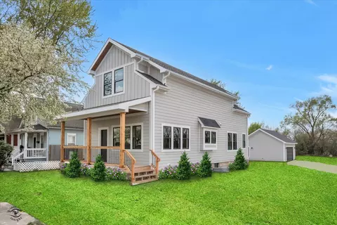 1903 S State St, Lockport, IL 60441