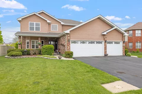 8040 W Rosebury Dr, Frankfort, IL 60423