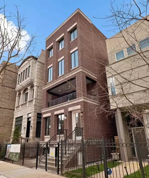 2006 N Mohawk St #2, Chicago, IL 60614