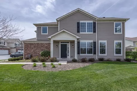 9835 Williams Dr, Huntley, IL 60142