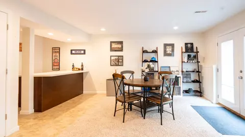 Dining - 1538 Hunt Dr #D, Normal, IL 61761 photo 1 of 4
