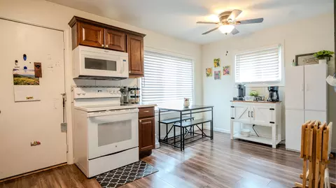 Kitchen - 1538 Hunt Dr #D, Normal, IL 61761 photo 2 of 4