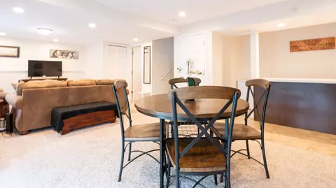 Dining - 1538 Hunt Dr #D, Normal, IL 61761 photo 4 of 4