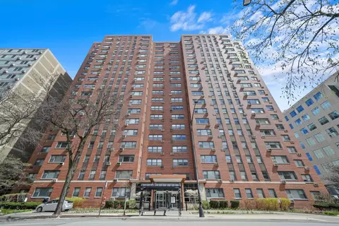 2909 N Sheridan Rd #1908, Chicago, IL 60657