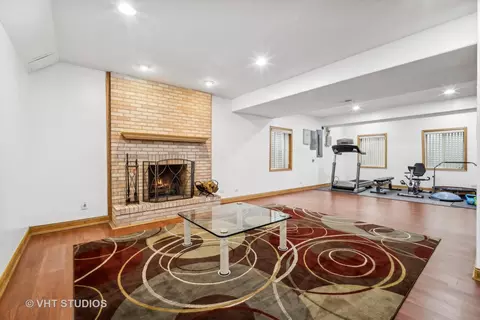 Living - 1135 Castle Dr, Glenview, IL 60025 photo 6 of 6