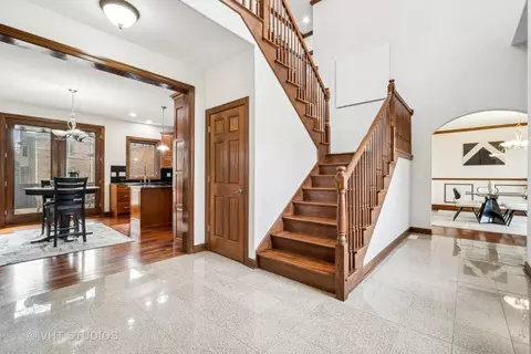 Entry Way - 1135 Castle Dr, Glenview, IL 60025 photo 1 of 1