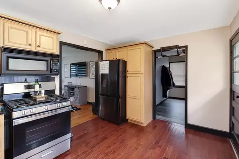 Kitchen - 1212 W Hovey Ave, Normal, IL 61761 photo 4 of 5