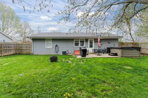 Exterior - 1212 W Hovey Ave, Normal, IL 61761 photo 4 of 8