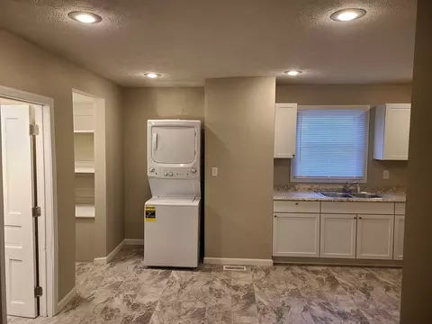 Other - 407 E Olive St, Bloomington, IL 61701 photo 2 of 6