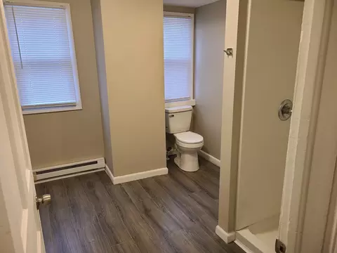 Bath - 407 E Olive St, Bloomington, IL 61701 photo 4 of 4