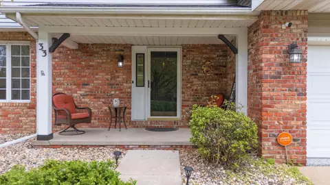 Exterior - 33 Chiswick Cir, Bloomington, IL 61704 photo 5 of 17