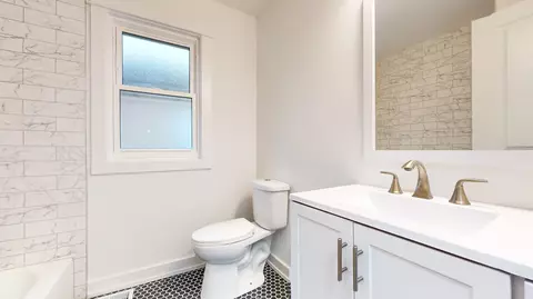 10832 S Normal Ave, Chicago, IL 60628 photo 15