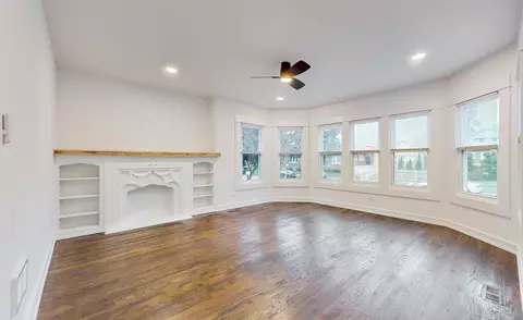 10832 S Normal Ave, Chicago, IL 60628 photo 4