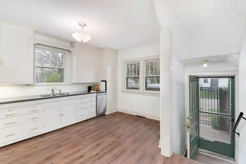 Kitchen - 818 E Locust St, Bloomington, IL 61701 photo 3 of 4