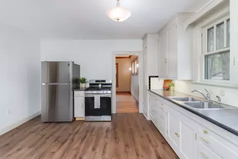 Kitchen - 818 E Locust St, Bloomington, IL 61701 photo 2 of 4