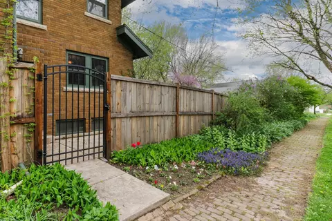 Exterior - 818 E Locust St, Bloomington, IL 61701 photo 11 of 12