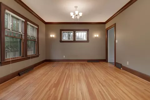 Dining - 818 E Locust St, Bloomington, IL 61701 photo 1 of 1