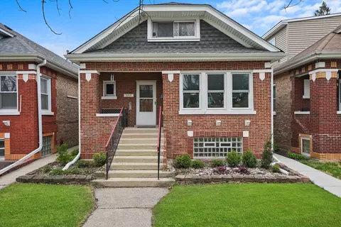 3717 Grove Ave, Berwyn, IL 60402
