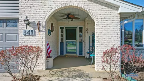 Exterior - 341 Cornell Ln, Algonquin, IL 60102 photo 4 of 18