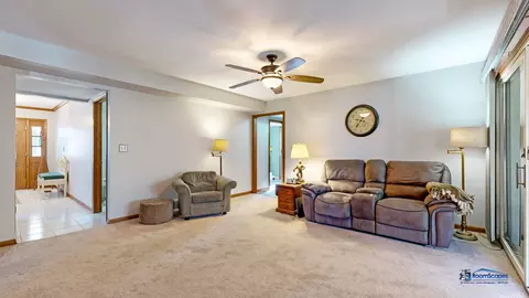 Living - 341 Cornell Ln, Algonquin, IL 60102 photo 5 of 6