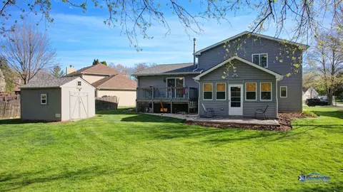 Exterior - 341 Cornell Ln, Algonquin, IL 60102 photo 12 of 18
