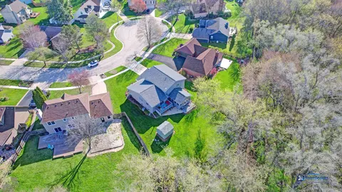 View/Area - 341 Cornell Ln, Algonquin, IL 60102 photo 1 of 2
