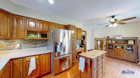 Kitchen - 341 Cornell Ln, Algonquin, IL 60102 photo 1 of 4