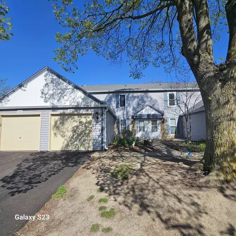 2632 Wingate Ct, Aurora, IL 60502
