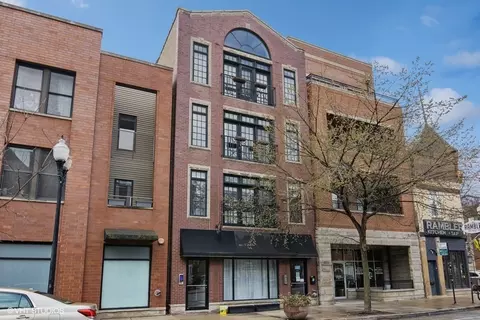 4124 N Lincoln Ave #2, Chicago, IL 60618