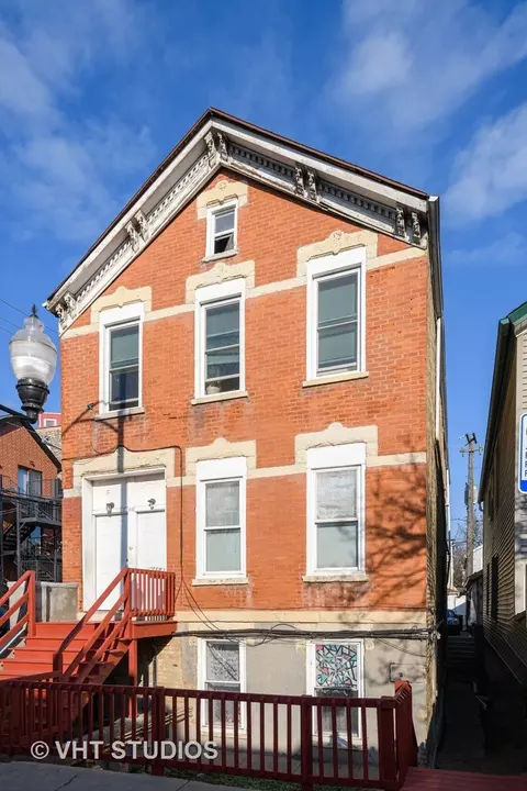 1166 W 19th Pl #1B, Chicago, IL 60608