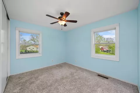Other - 2219 Manor Ln, Mchenry, IL 60051 photo 3 of 5