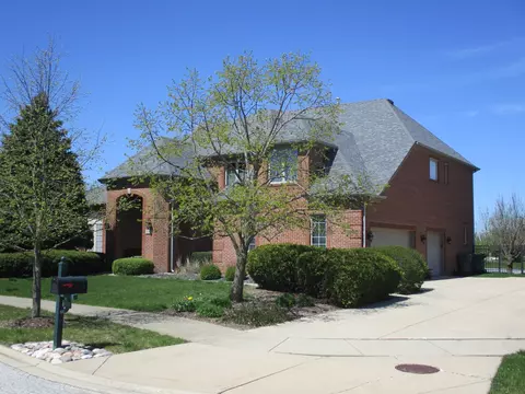 8050 Koehler Dr, Orland Park, IL 60462