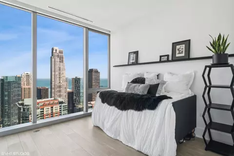 Bedroom - 363 E Wacker Dr #3804, Chicago, IL 60601 photo 2 of 2