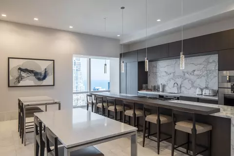 Dining - 363 E Wacker Dr #3804, Chicago, IL 60601 photo 2 of 4