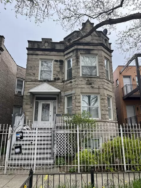 829 N Richmond St, Chicago, IL 60622
