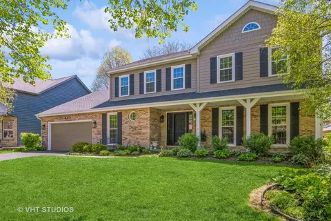 412 Arlington Ave, Naperville, IL 60565